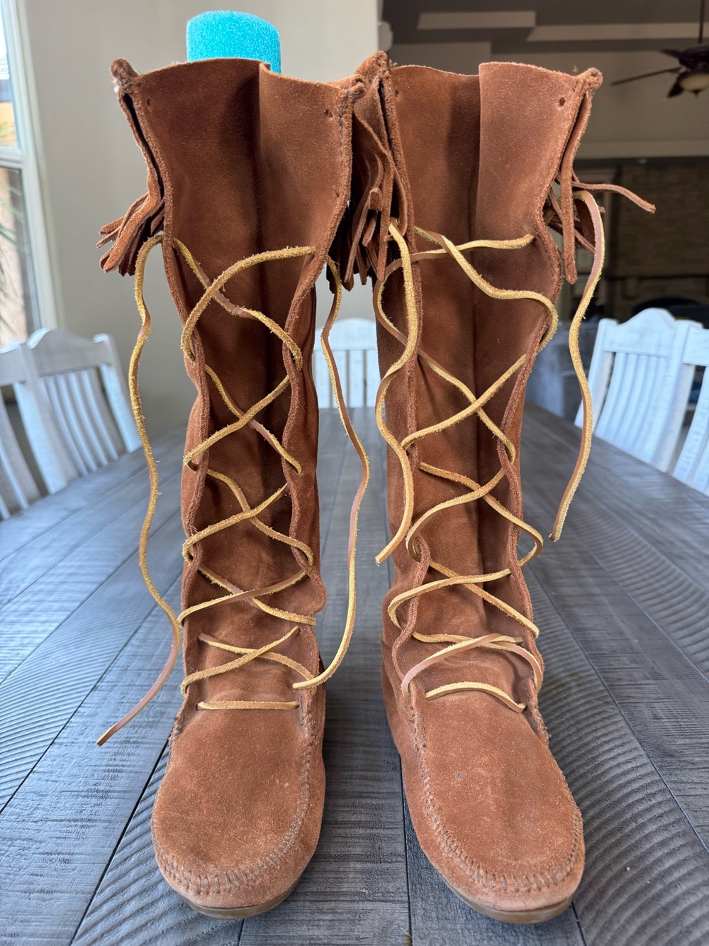 Minnetonka Front Lace-Up Fringe High Suede Boho Festival Boots Women’s Size 7